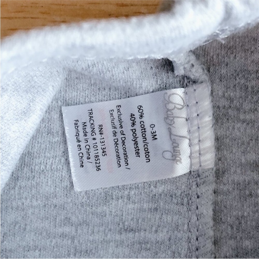 Baby girl bodysuits and pants 0-3m Old Navy - Picture 7 of 10